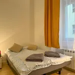 Cozy By Wenceslas Square And Main Train Station *