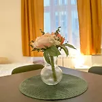 Cozy By Wenceslas Square And Main Train Station *