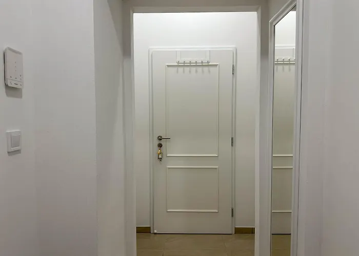 Cozy By Wenceslas Square And Main Train Station Appartement *